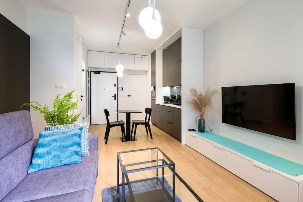 Modern Apt Next To Train Station Krakow Exterior photo